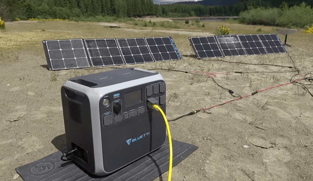 Bluetti AC200P Solargenerator mit Solarpanels