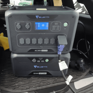 Solargenerator Bluetti AC300 mit Batterie B300 Test Erfahrung Erfahrungsbericht