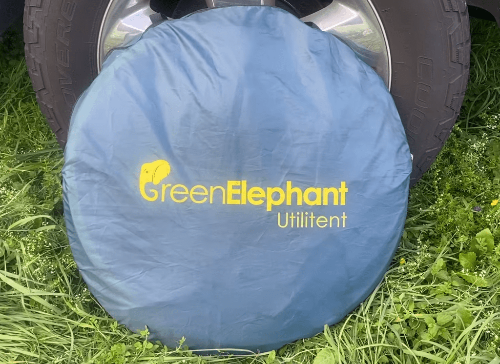 GreenElephant Duschzelt Zusammengepackt Tragetasche