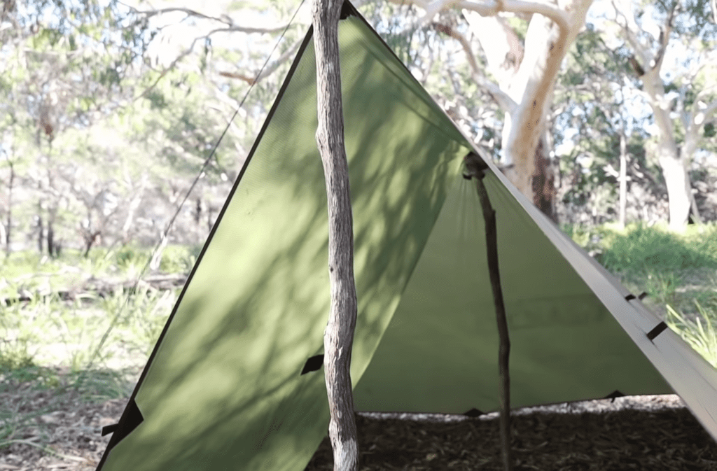 Ein einfaches Planen Zelt